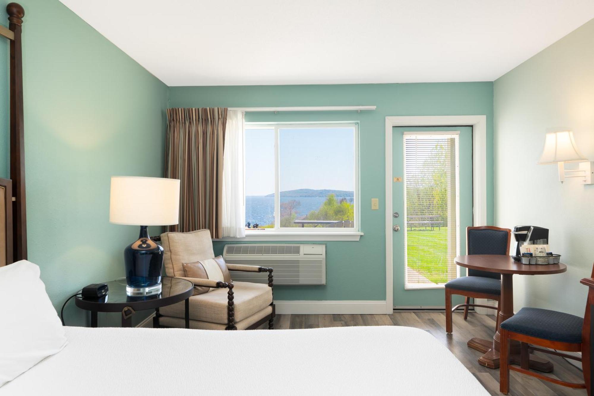 Fireside Inn, Ocean'S Edge Belfast Exteriör bild